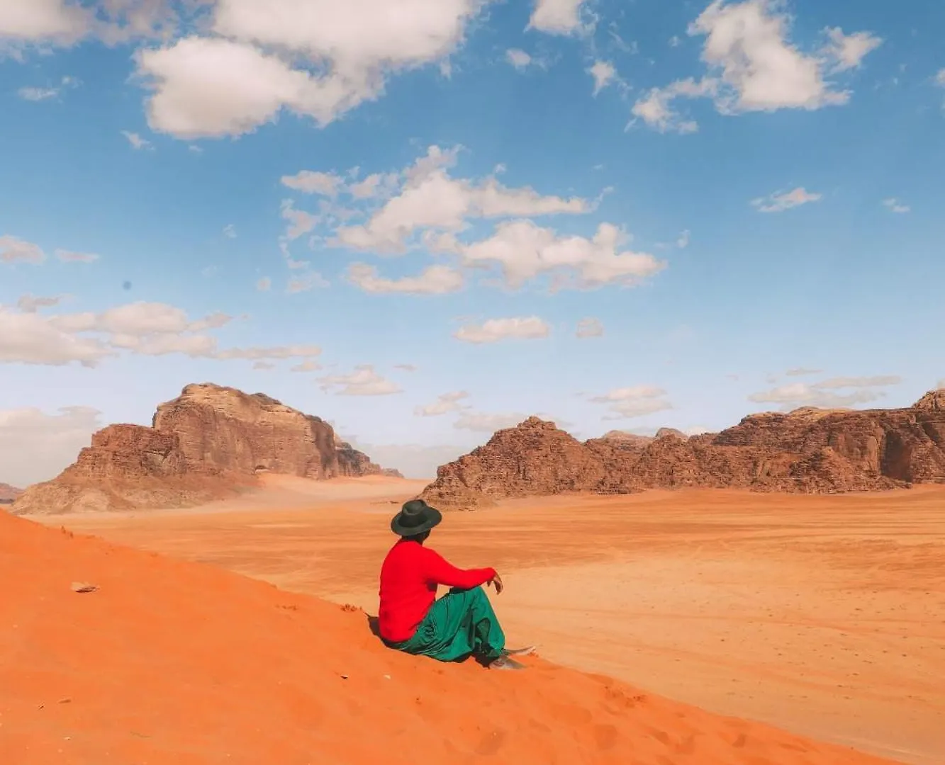 Capsule hotel Wadi Rum Mundo Camp Aqaba