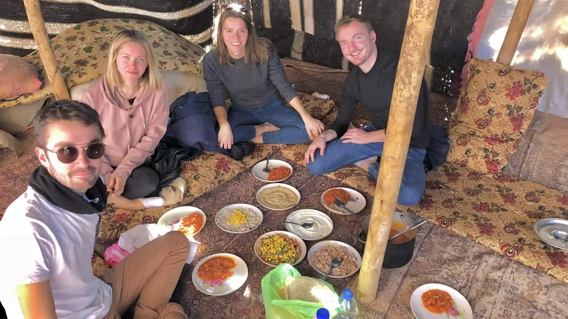 Wadi Rum Mundo Camp Aqaba Capsule hotel